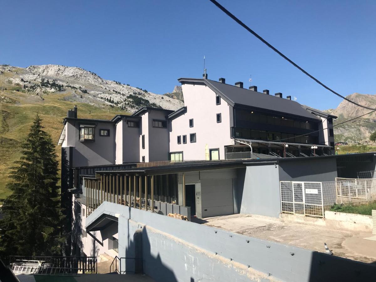Tobazo Candanchu Pie De Pista Экстерьер фото